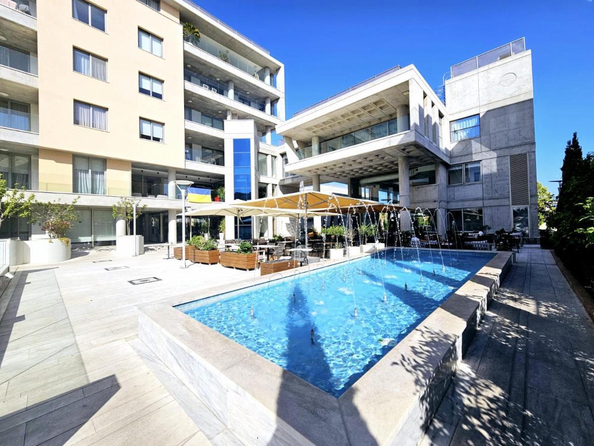 Elysia Park Apartments Пафос Екстер'єр фото