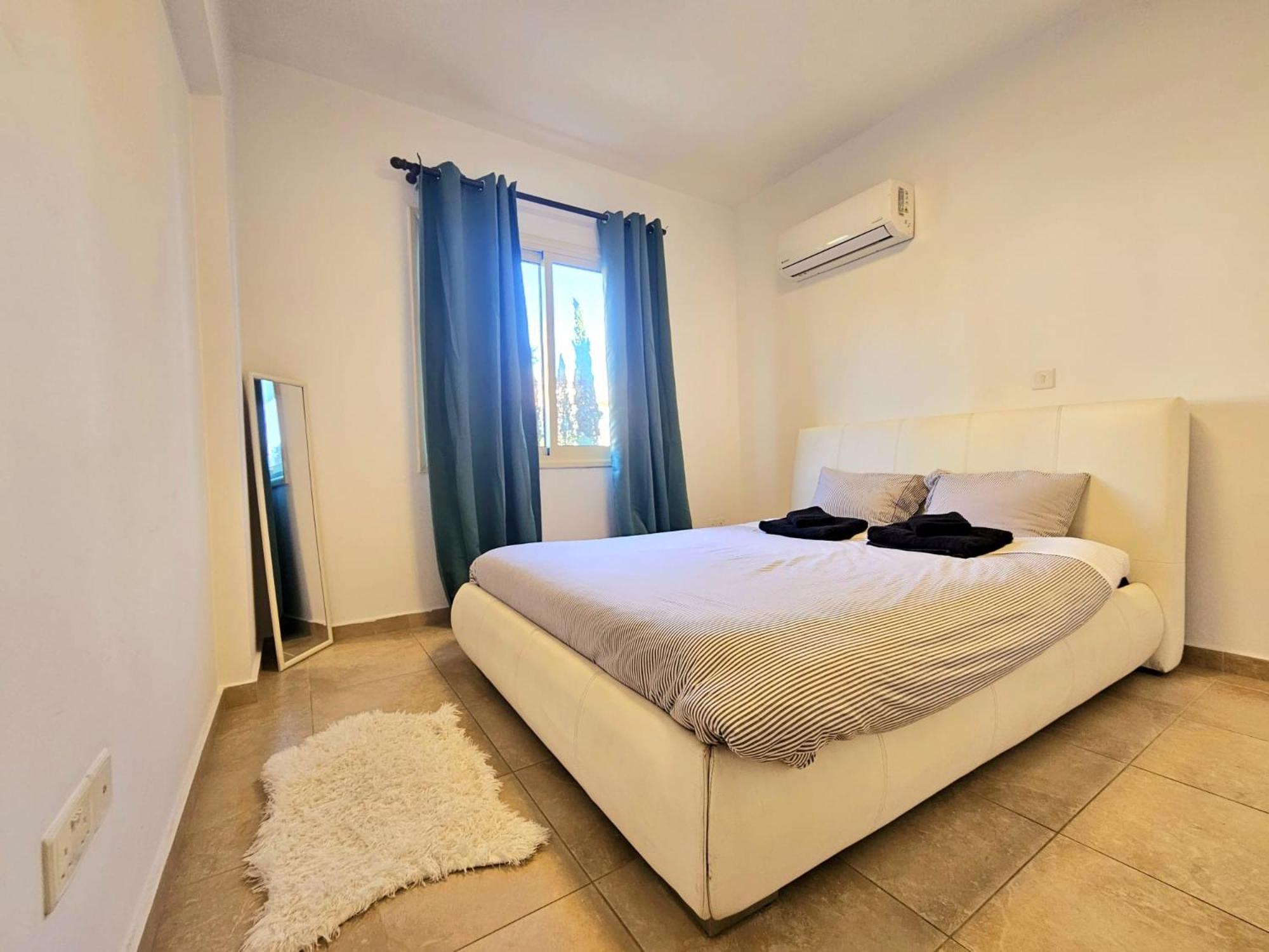 Elysia Park Apartments Пафос Екстер'єр фото