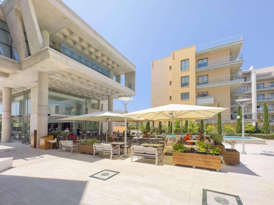 Elysia Park Apartments Пафос Екстер'єр фото